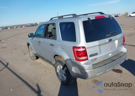 2012 Ford Escape Xlt из США, поврежденный, VIN 1FMCU0DG7CKC68752